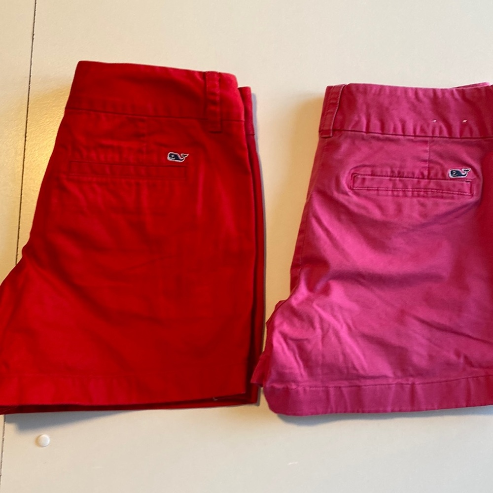 2 Pairs of shorts